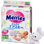 Подгузники Merries 4-8 кг S (82 шт)